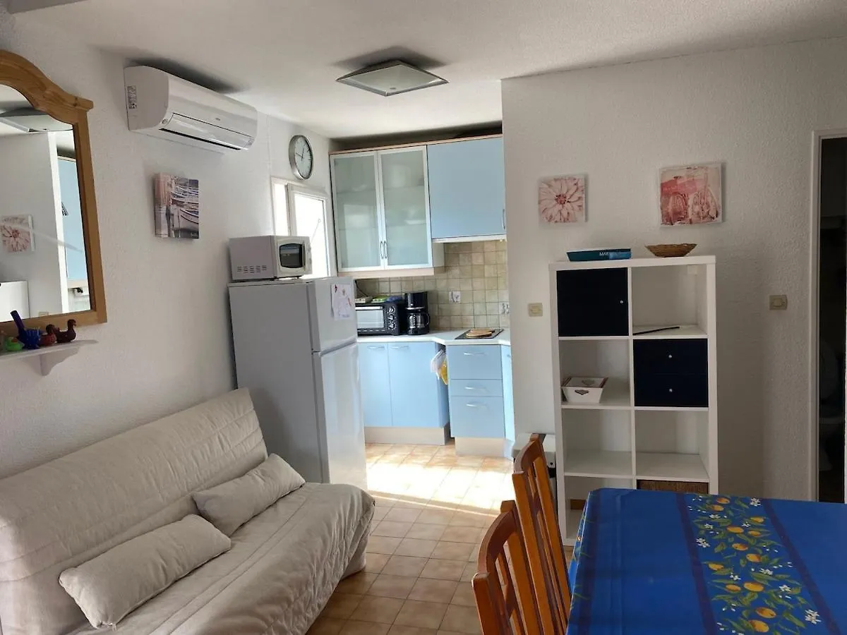 Holiday home Au Calme A Sanary, Villat2 Climatisee Pour 4 Pers